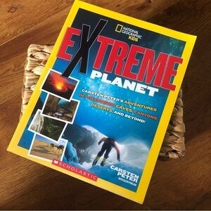 National Geographic Kids: Extreme Planet by: Carsten Peter, paperback book